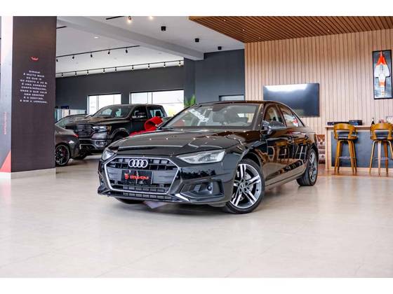 AUDI A4 2.0 TFSI MHEV PRESTIGE S TRONIC